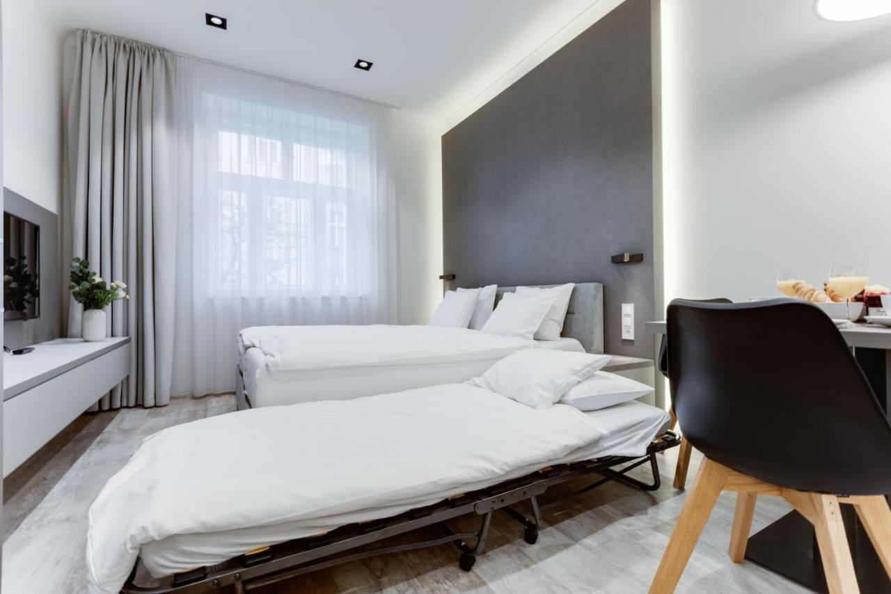 Lampi Aparthotel Prague Luaran gambar