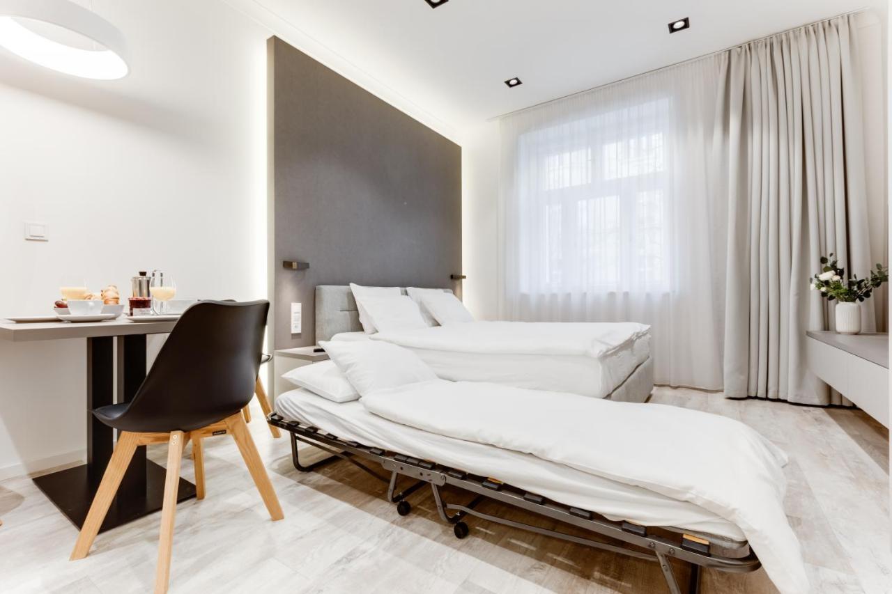 Lampi Aparthotel Prague Luaran gambar