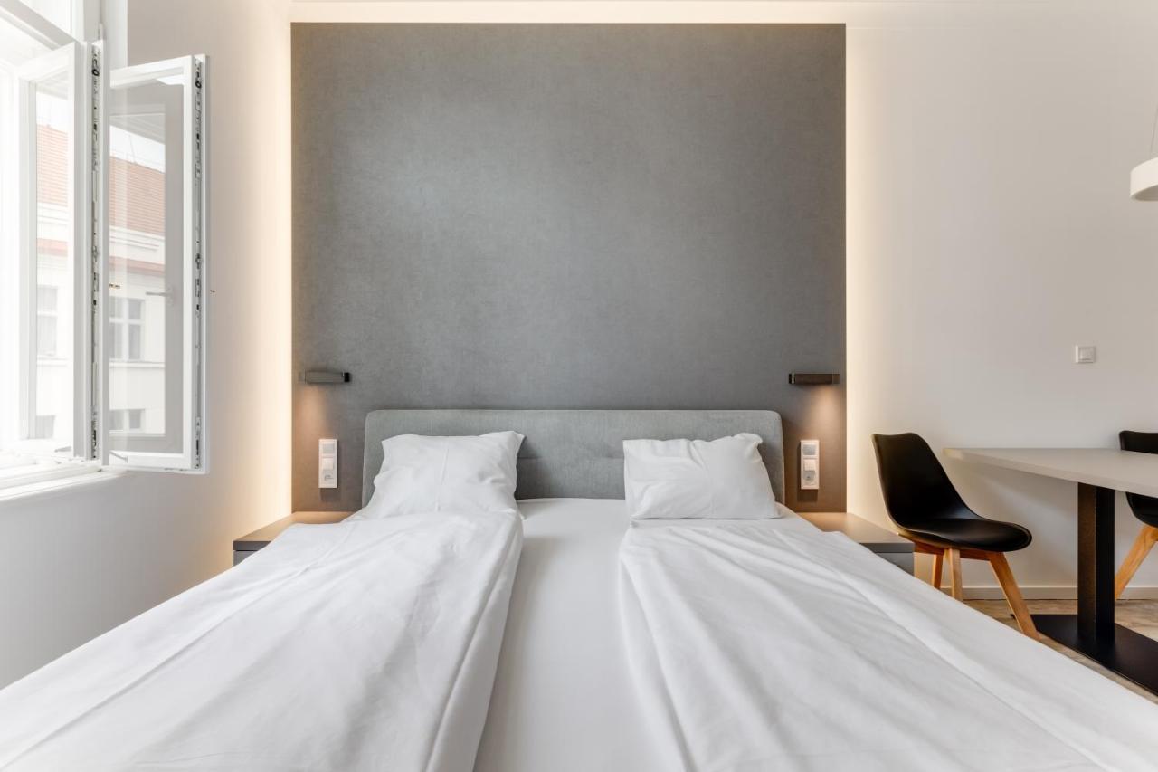 Lampi Aparthotel Prague Luaran gambar